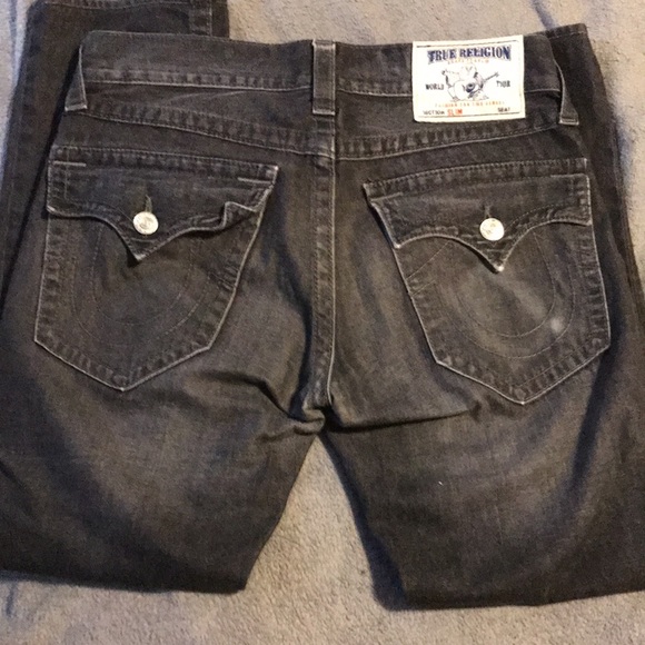 32’ waste True Religion jeans. Great condition - Picture 3 of 3